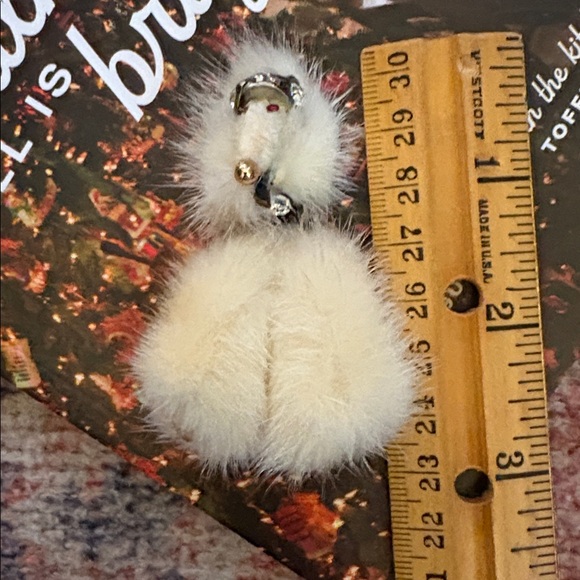 Vintage Mink Poodle Brooch - Picture 2 of 5